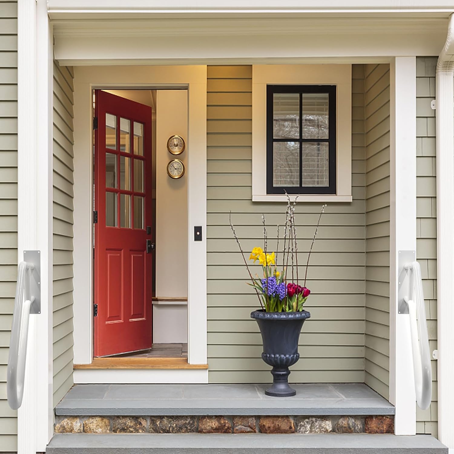 28"-Step-Grab-Bar-4.jpg