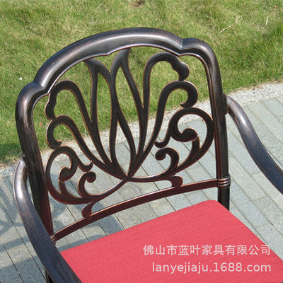 Leisure Outdoor Cast Aluminum Outdoor Combined Tables And Chairs Hotel Courtyard Balcony Cafe Iron Table And Chair Five Piece Combination