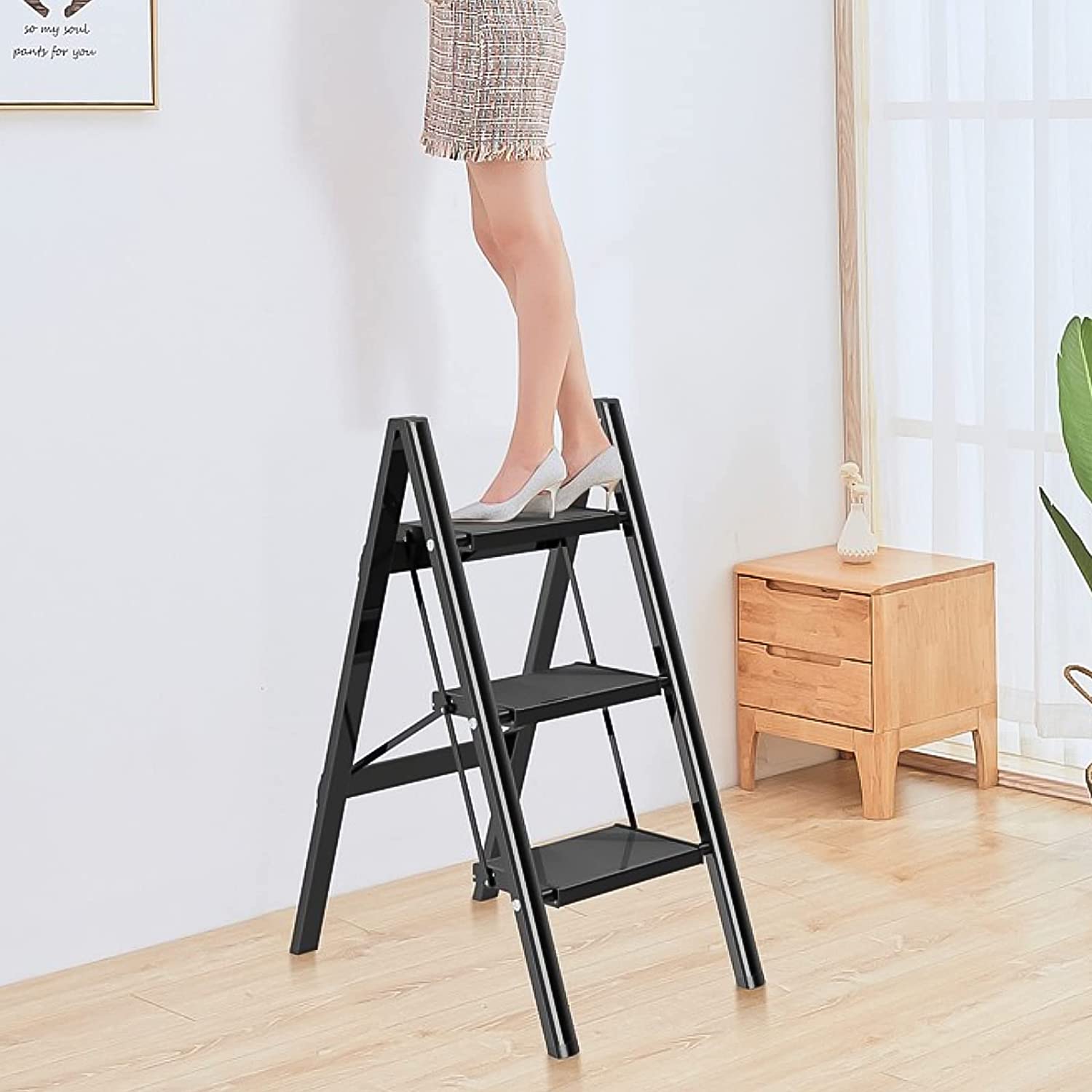 3 Step Folding Aluminum Step Ladder