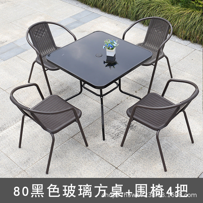 Modern Outdoor PE Rattan Chairs and Table Set