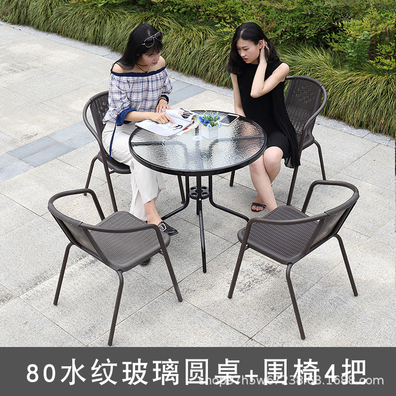 Modern Outdoor PE Rattan Chairs and Table Set
